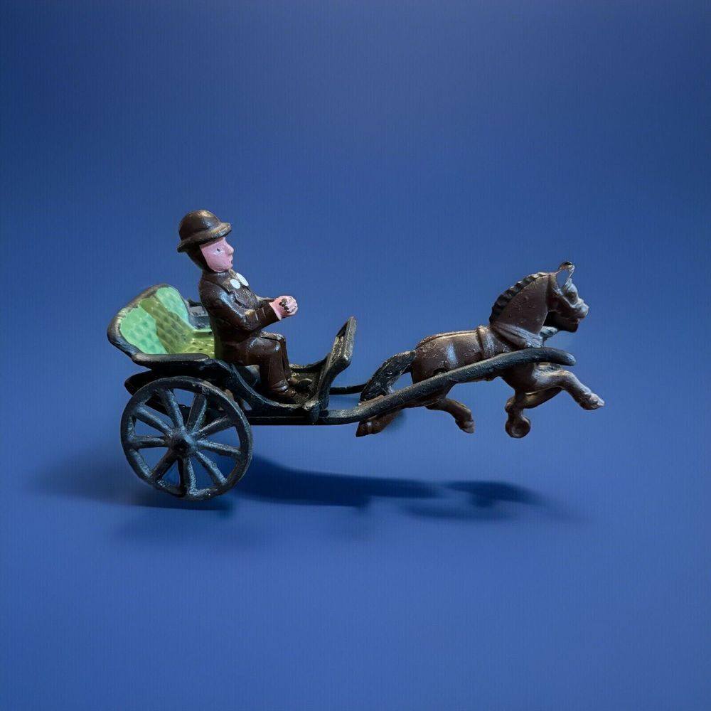 Vintage‎ Cast Iron Horse Drawn Carriage Wagon